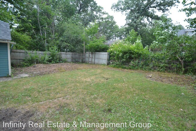 Building Photo - 4 br, 2 bath House - 1531 6th St SW