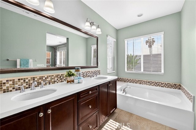 Building Photo - 783 Gatun St