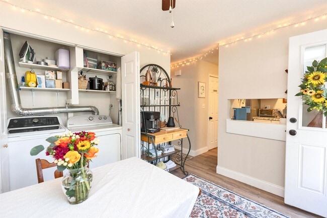 Building Photo - 147 Beech St