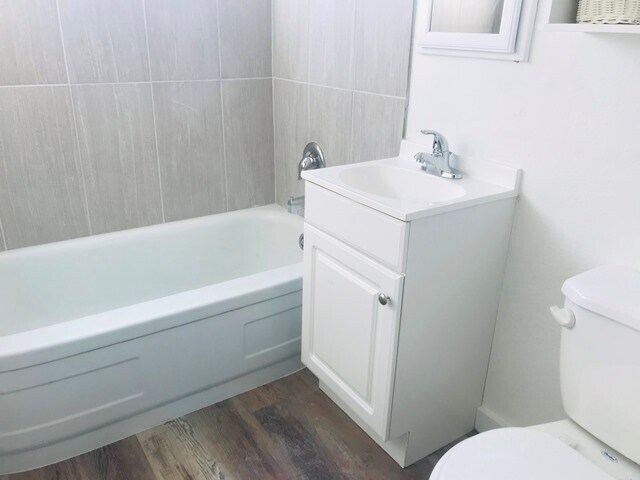 Building Photo - 120 E 8th N