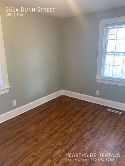 Building Photo - 2614 Dunn St