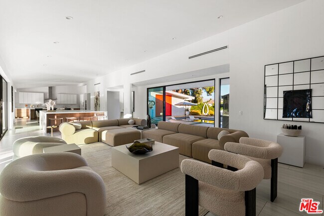 Building Photo - 49723 Ave Montero