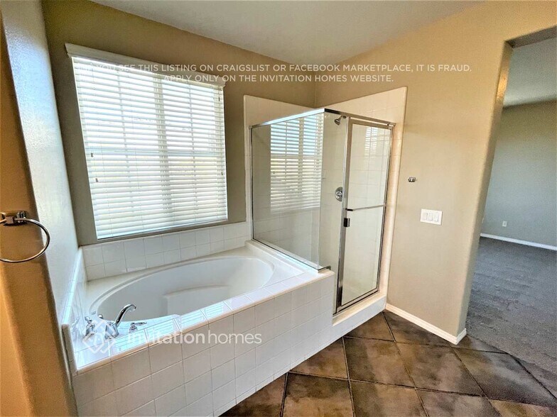 Building Photo - 41029 Crimson Pillar Ln