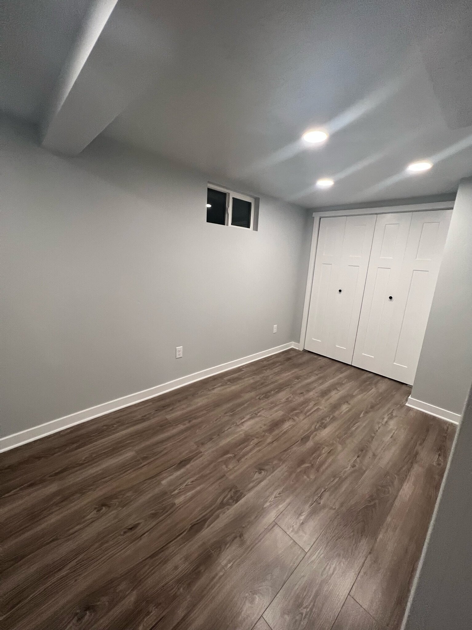 Building Photo - 2883 E Morningside Dr