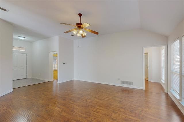 Building Photo - 5425 Bryce Canyon Dr