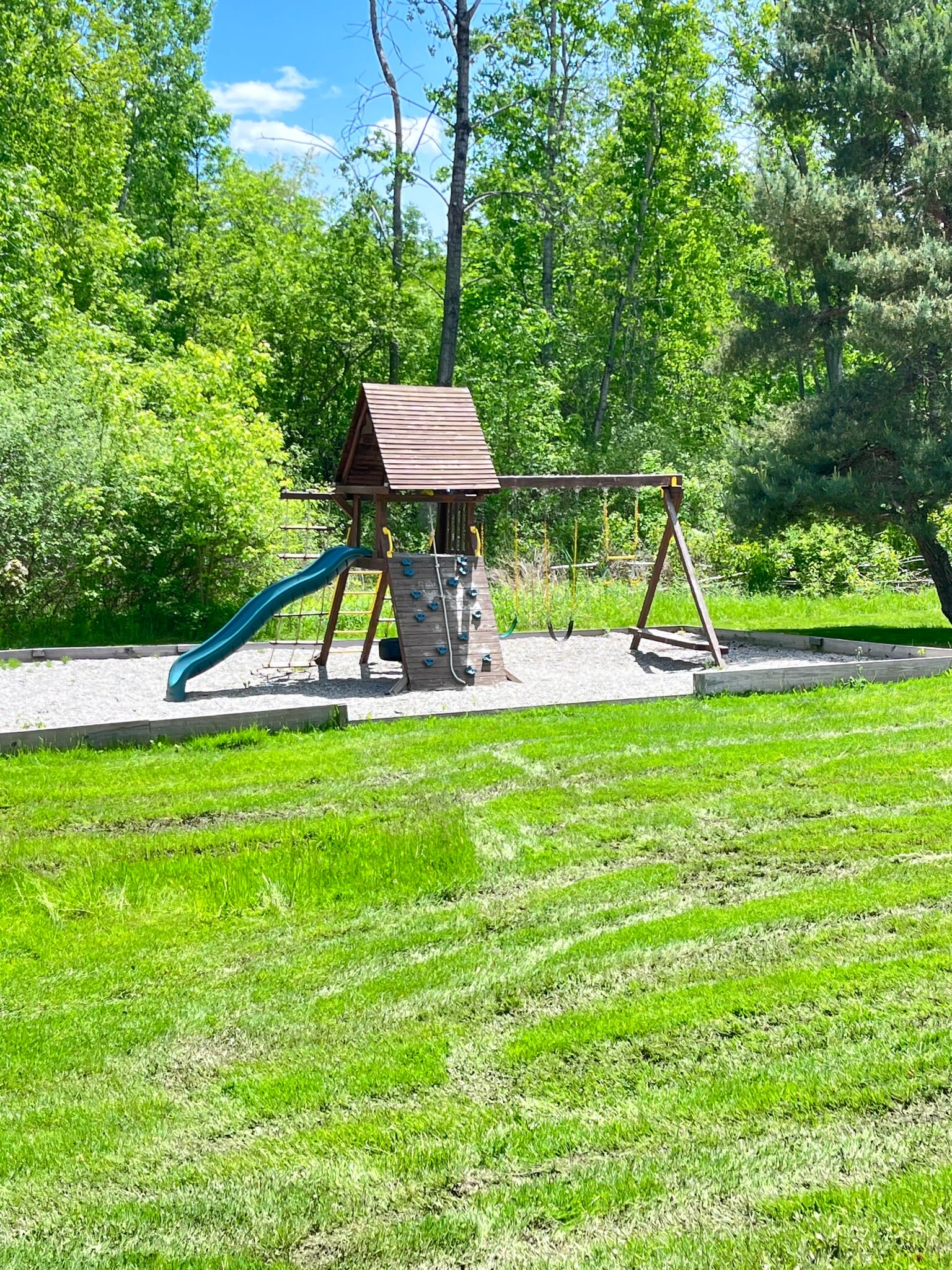 Building Photo - 248 QUARRY HILL RD
