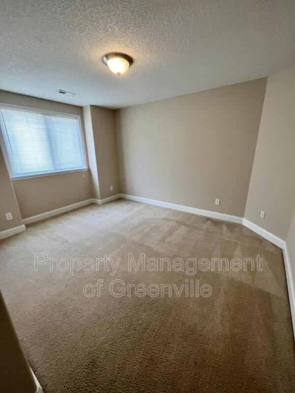 Building Photo - 101 Tigris Way