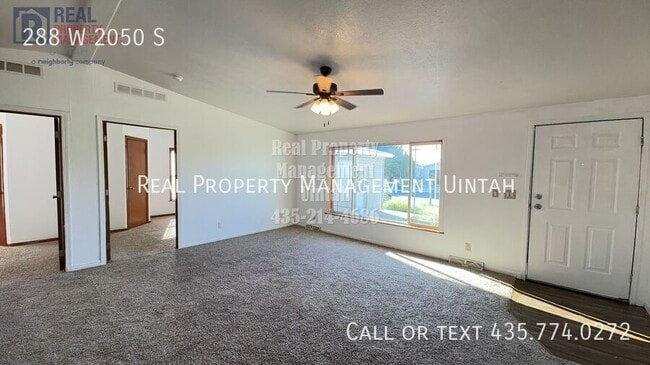 Building Photo - 288 2050 S