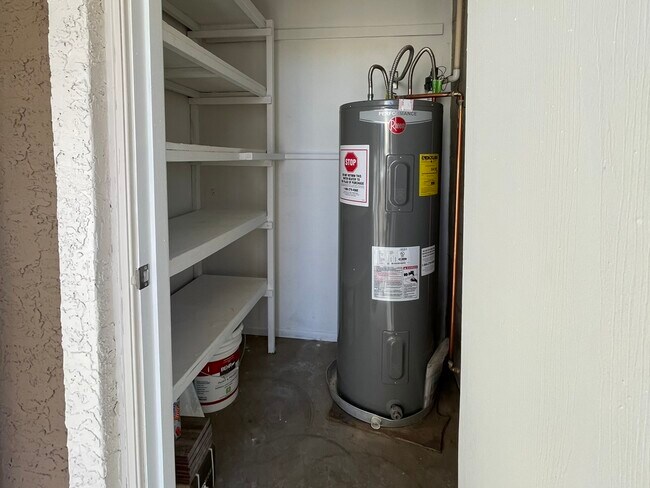 Entrance storage with water heater - 726 S Nebraska St