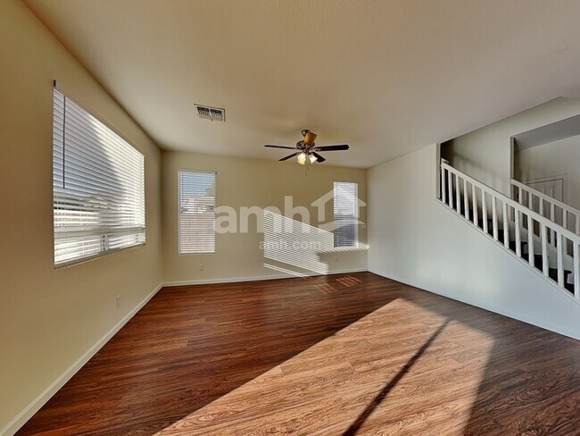 Building Photo - 40600 N Jay Ln