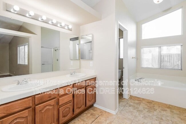 Building Photo - 45435 Piute St