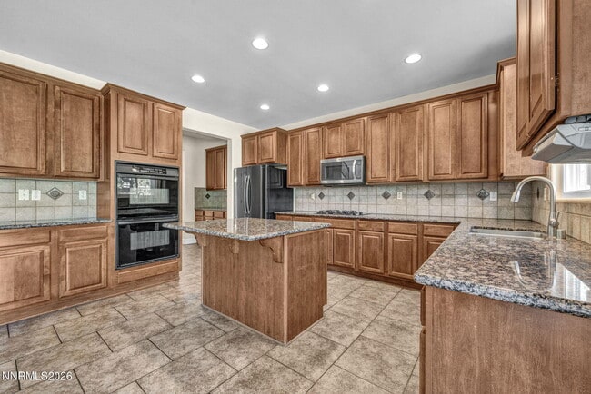 Building Photo - 2425 Crooked Canyon Ct