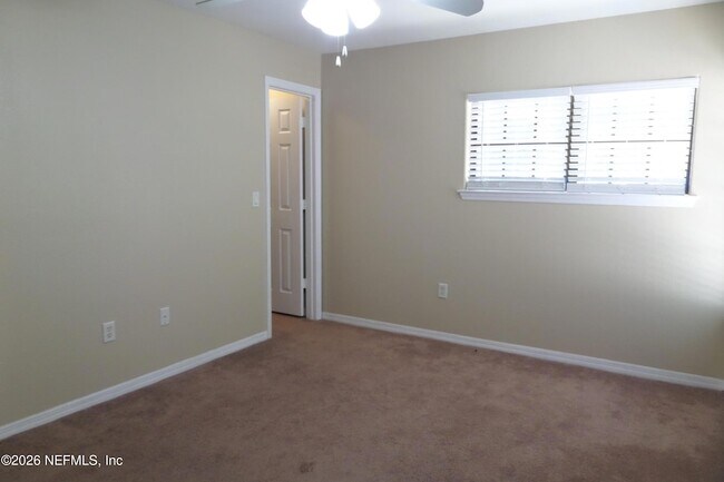 Building Photo - 10150 Belle Rive Blvd
