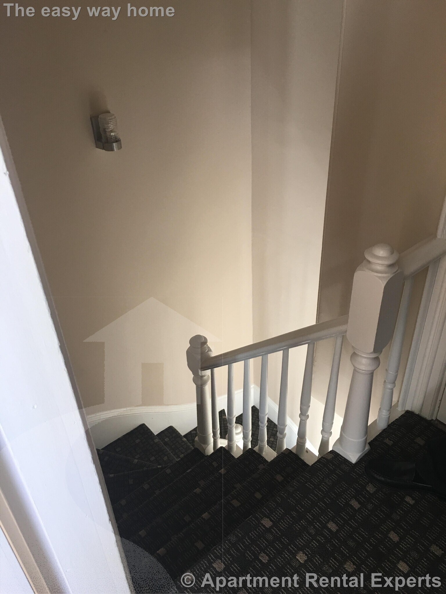 Building Photo - 45 Florence St