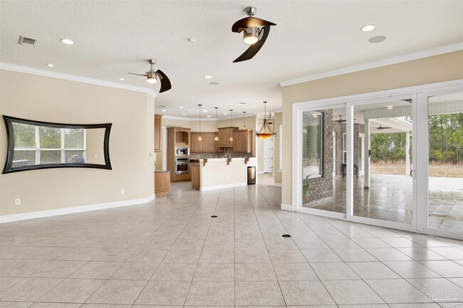 Building Photo - 2018 Crown Pointe Blvd