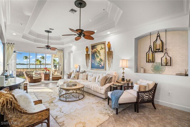 Building Photo - 9064 Siesta Bay Dr