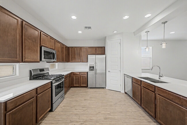 Building Photo - 19357 W Highland Ave