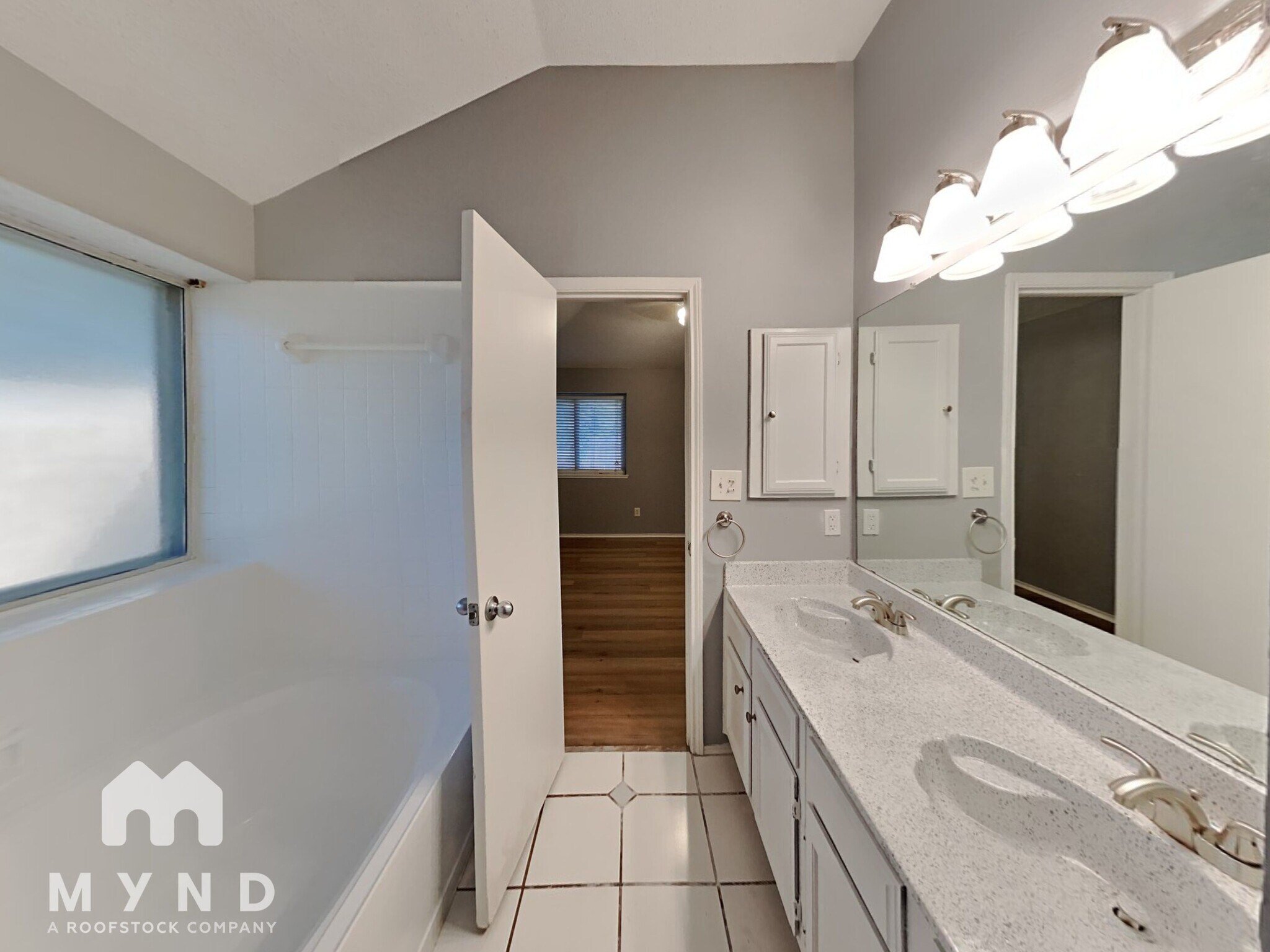 Building Photo - 8517 Brushy Creek Trail