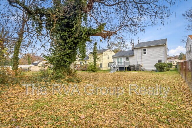 Building Photo - 3202 Utah Pl