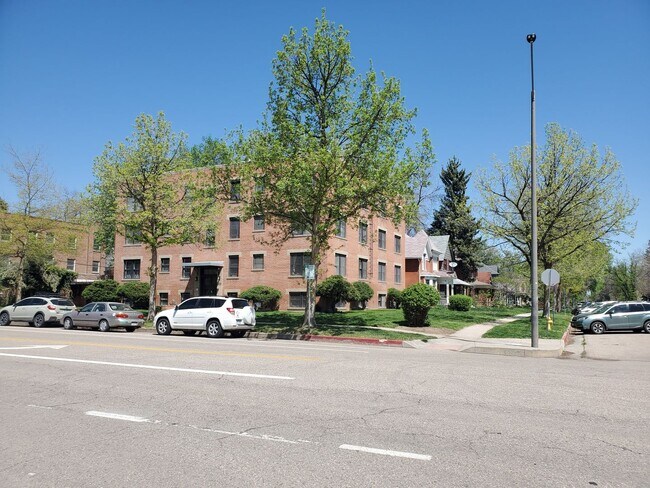 Building Photo - Laurel220 (KC-JF)