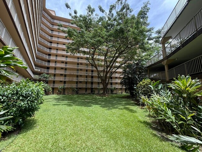 Building Photo - 95-227-227 Waikalani Dr