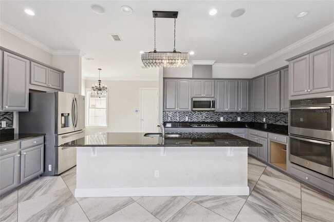 Building Photo - 7567 Green Mountain Way