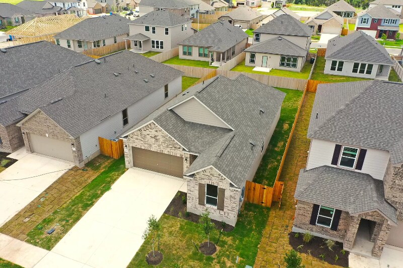 Building Photo - 216 Skipping Stone Run