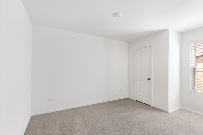 Building Photo - 917 Capracotta Dr