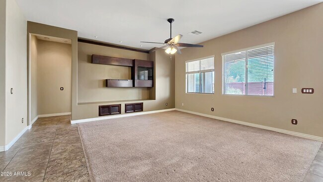 Building Photo - 13637 S 175th Dr