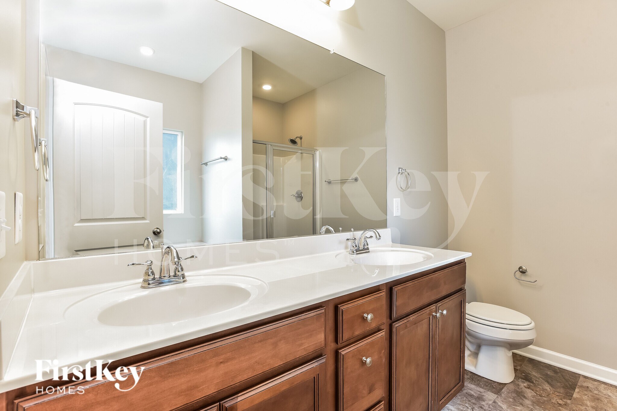 Building Photo - 1146 Cotillion Dr