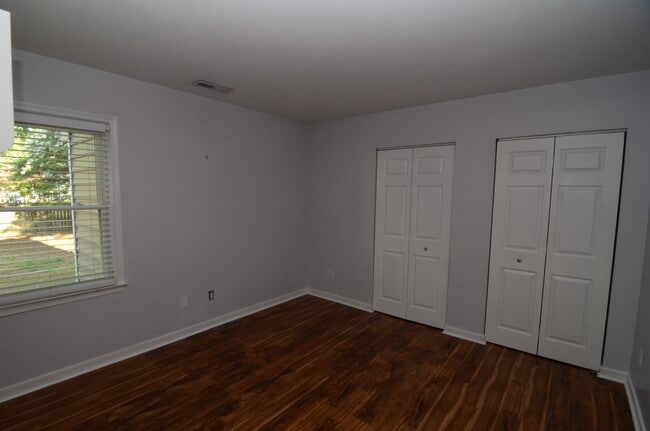 Building Photo - 4411 Fort Mchenry Pkwy