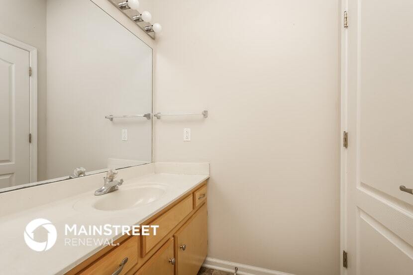 Building Photo - 227 Meigs Dr