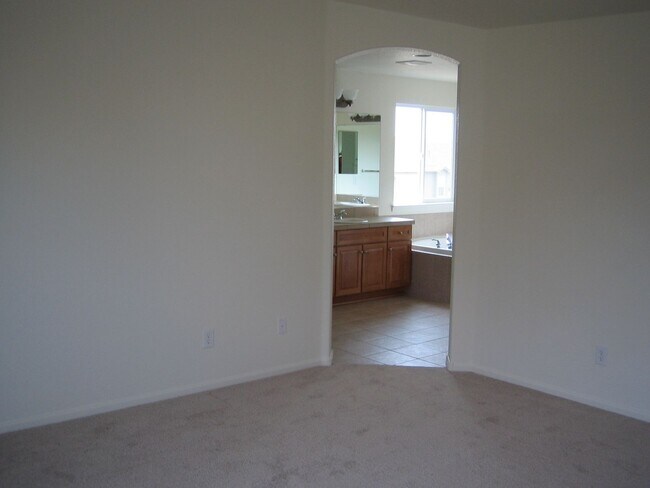 Building Photo - Gorgeous home available for rent