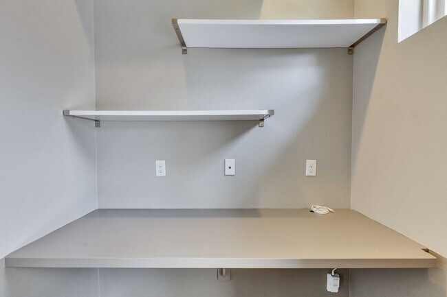 Building Photo - 3505 Villa Ct