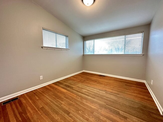 Building Photo - 3112 Delaney St