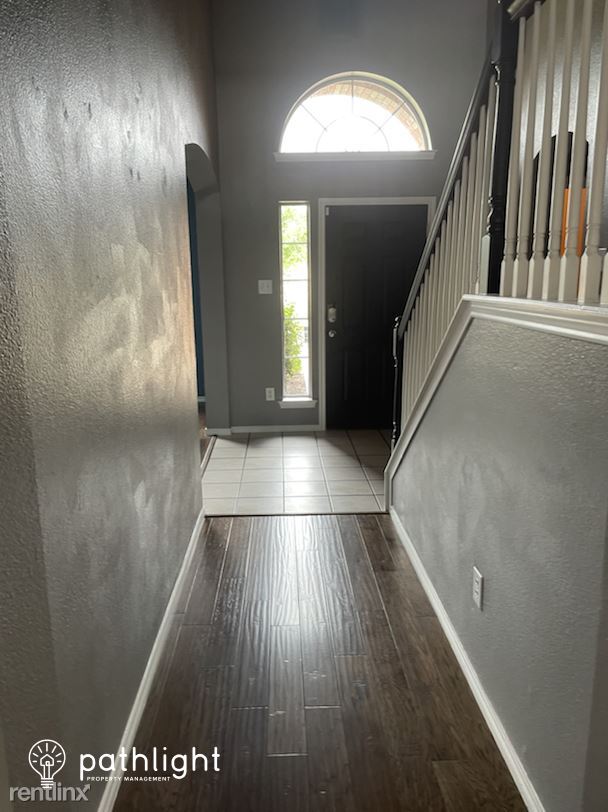 Building Photo - 4 br, 2.5 bath House - 2136 Priscella Driv...