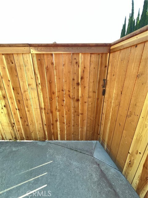 Building Photo - 4159 La Madera Ave
