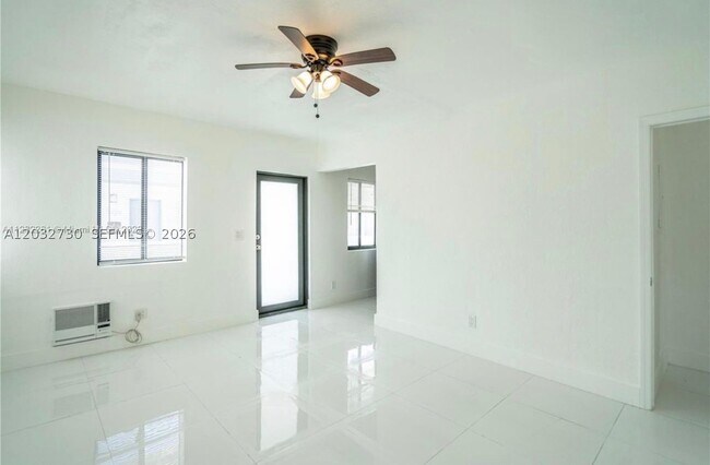 Building Photo - 7935 Crespi Blvd