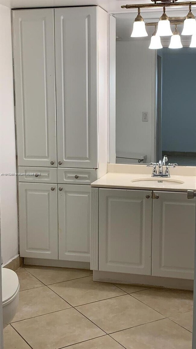 Building Photo - 9766 NW 48th Terrace