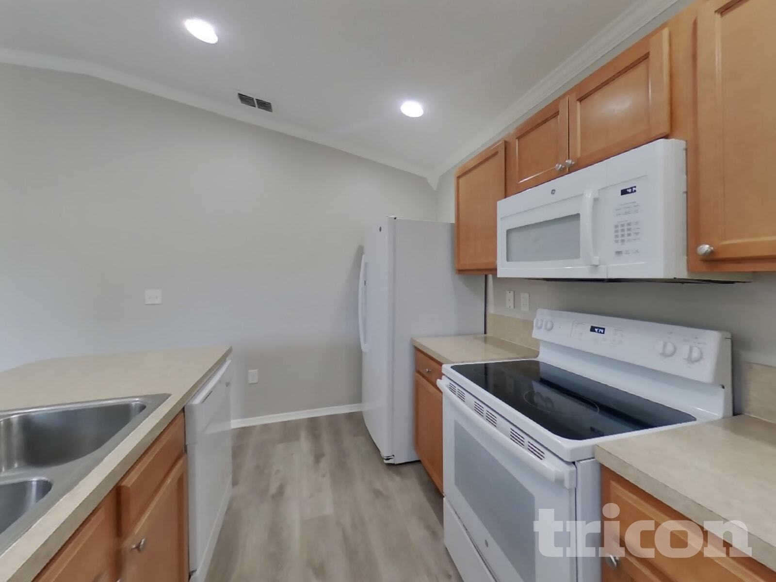 Building Photo - 11931 Alexandra Dr