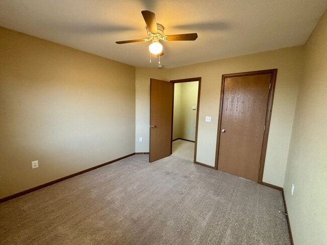 Building Photo - Room to Live, Space to Enjoy – 4 Bed / 2.5 Bath Duplex in East Manhattan