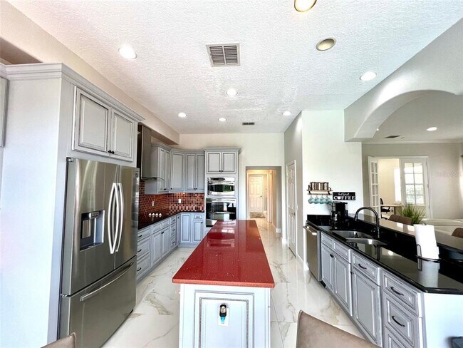 Building Photo - 9060 Heritage Bay Cir