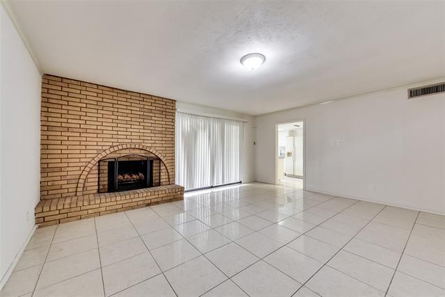 Building Photo - 10547 Black Walnut Dr