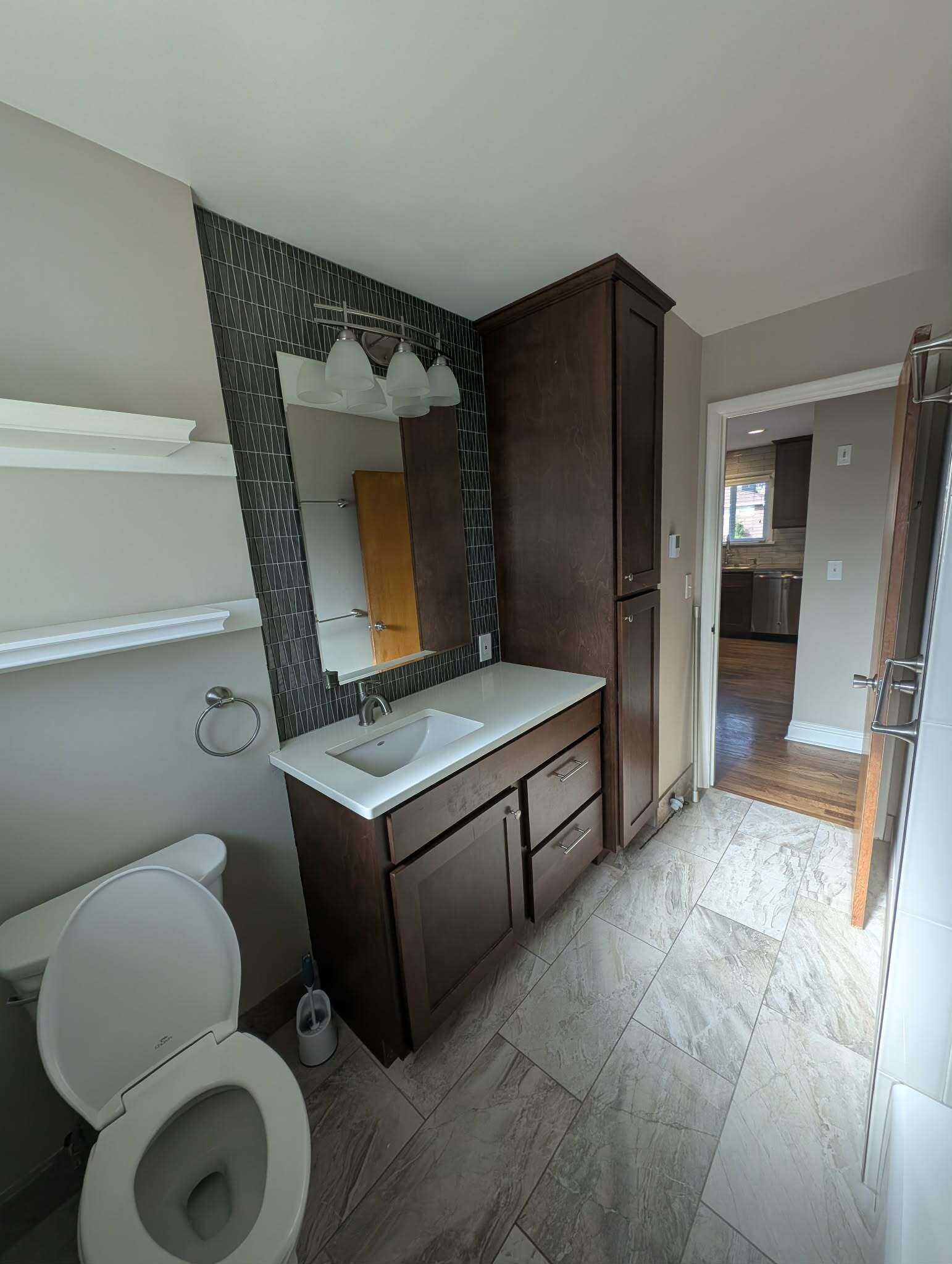 Main floor bathroom - 2907 W Princeton Ave
