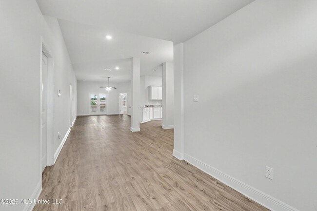 Building Photo - 14027 Oak Arbor Dr