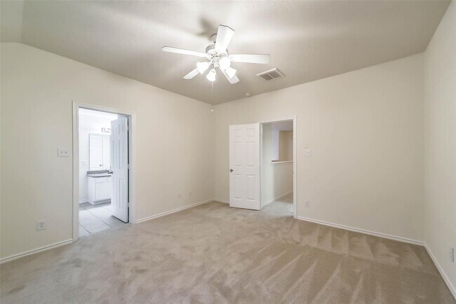 Building Photo - 246 W Stedhill Loop