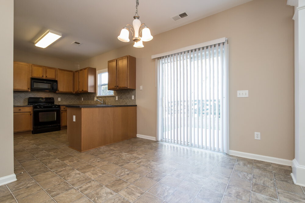 Building Photo - 417 Little River Rd