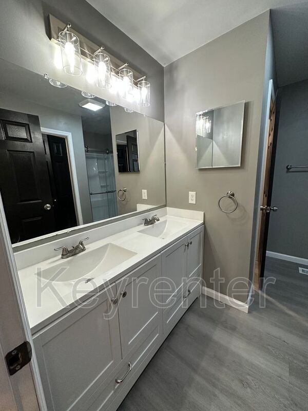 Building Photo - 138 Arkansas Ave