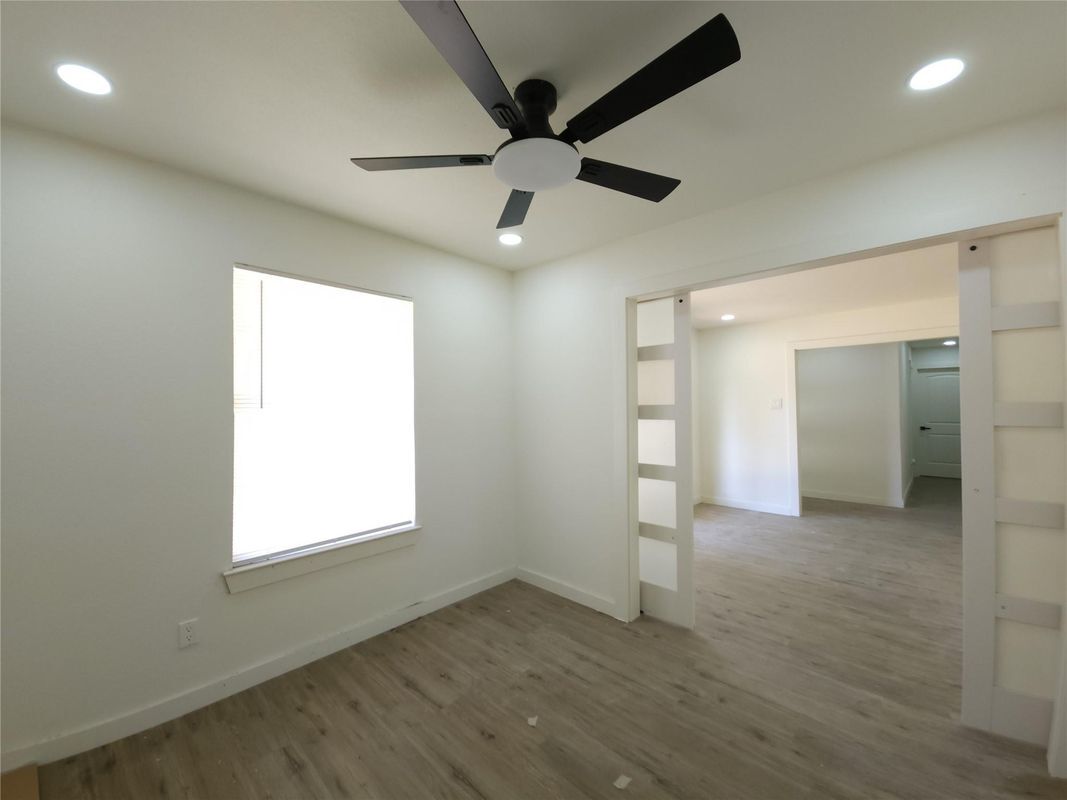 Building Photo - 1502 Hiawatha Way