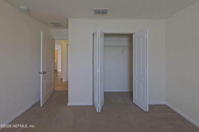 Building Photo - 3323 Canyon Falls Dr